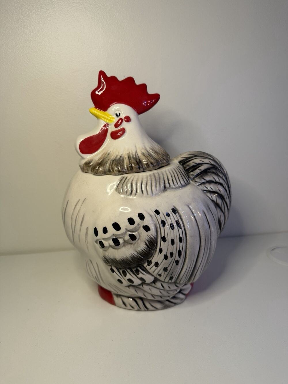Vintage Hand Painted Ceramic Mold Rooster Chicken Cookie Jar Farmhouse Decor 9”